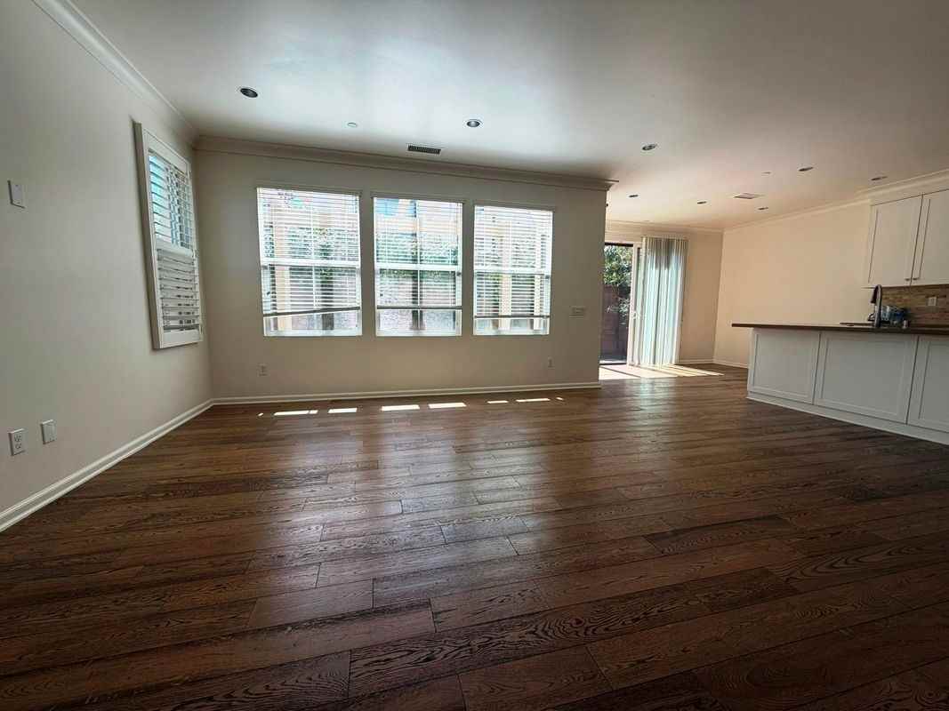 209 Rodeo - Photo 2 of 24
