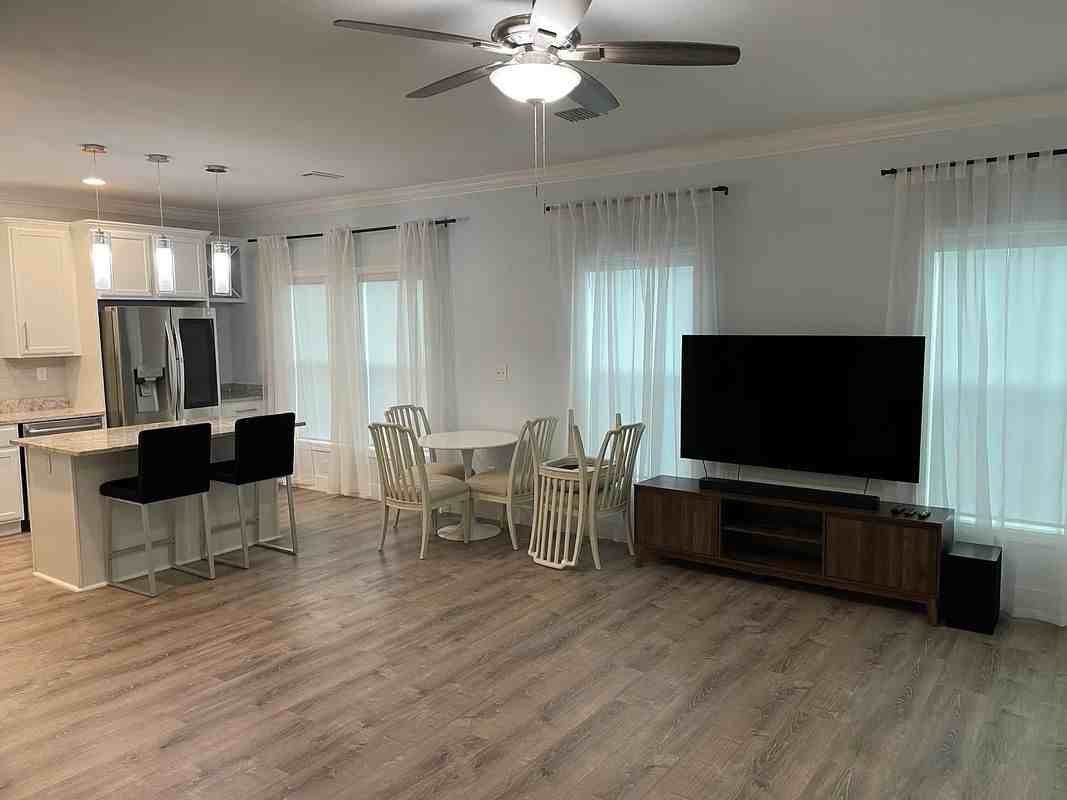 29181 Poinsettia Ln - Photo 5 of 17