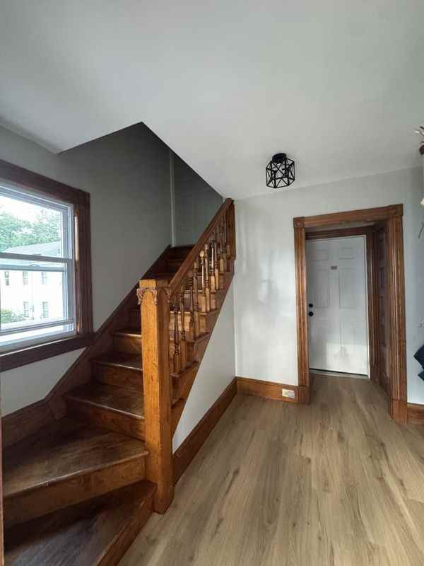 27 Dean Ave - Photo 6 of 16