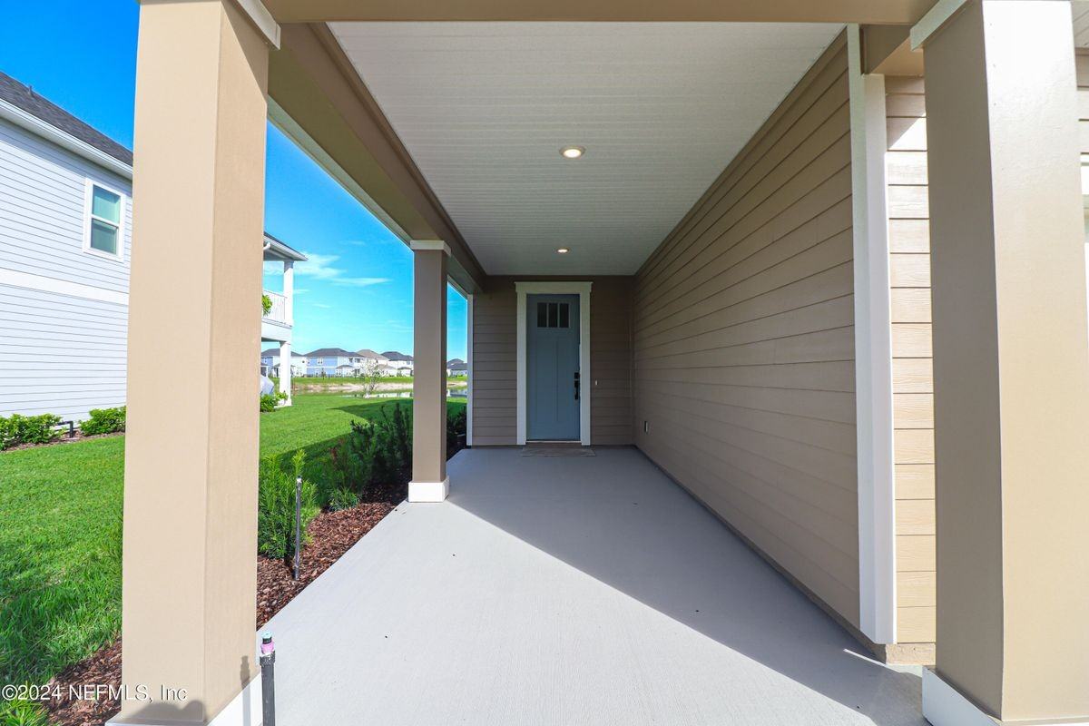 483 Stargaze Ln - Photo 4 of 50