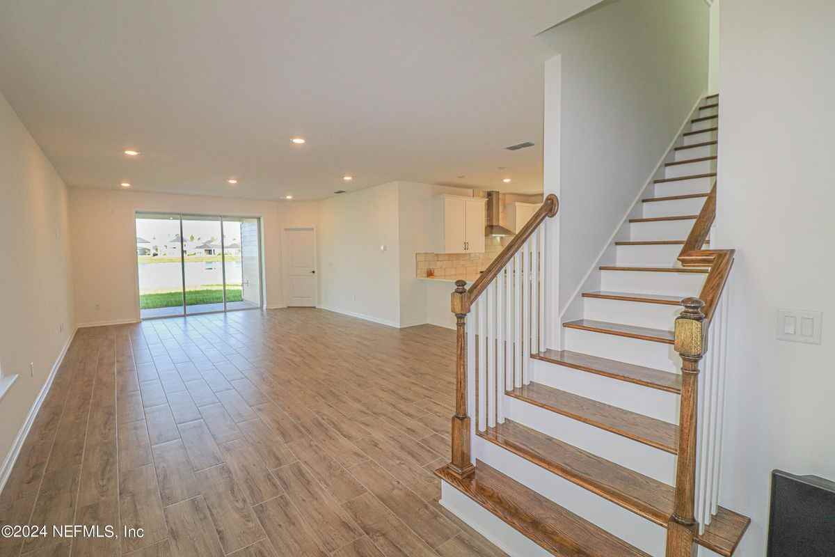 483 Stargaze Ln - Photo 7 of 50