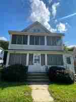 featured image of 27 Benham St ##2