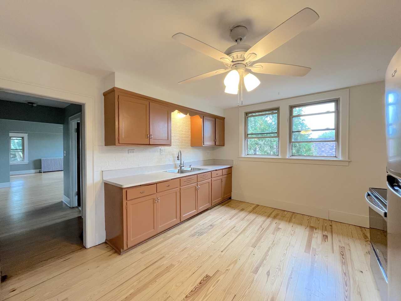 3132A S New York Ave #A - Photo 6 of 7