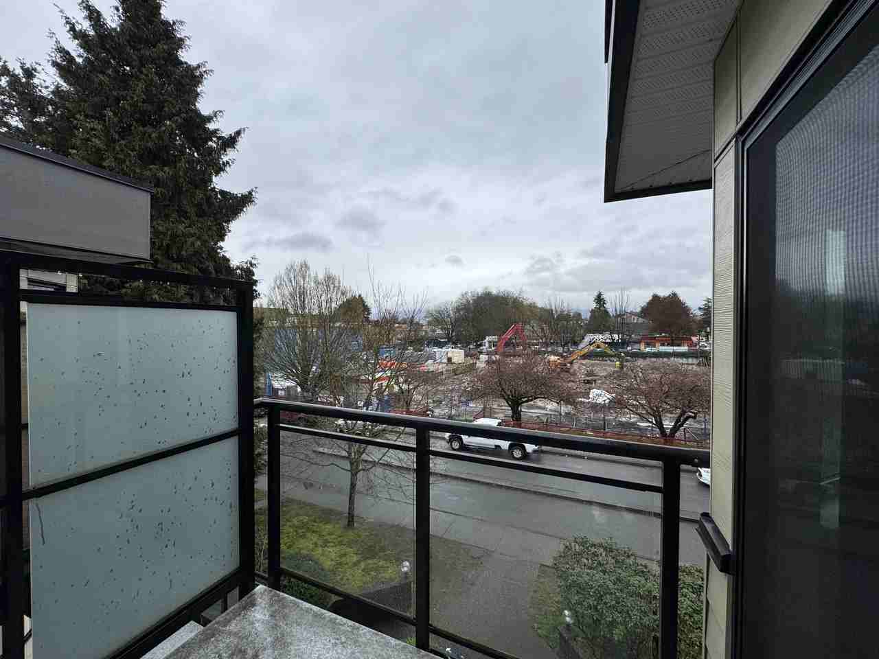 1918 York Ave - Photo 5 of 5