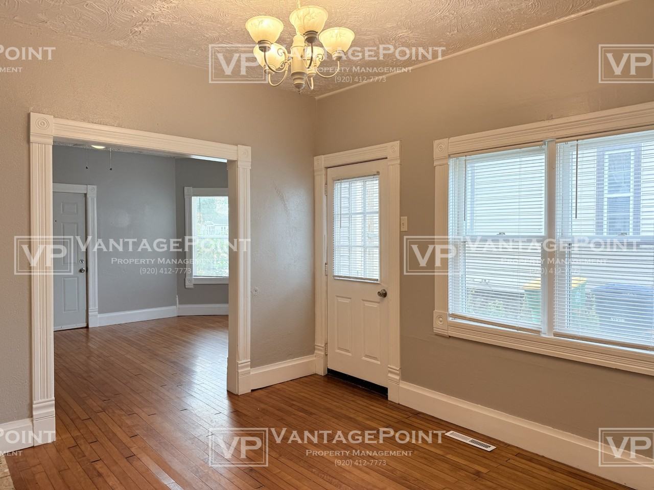 707 Doty St - Photo 4 of 16