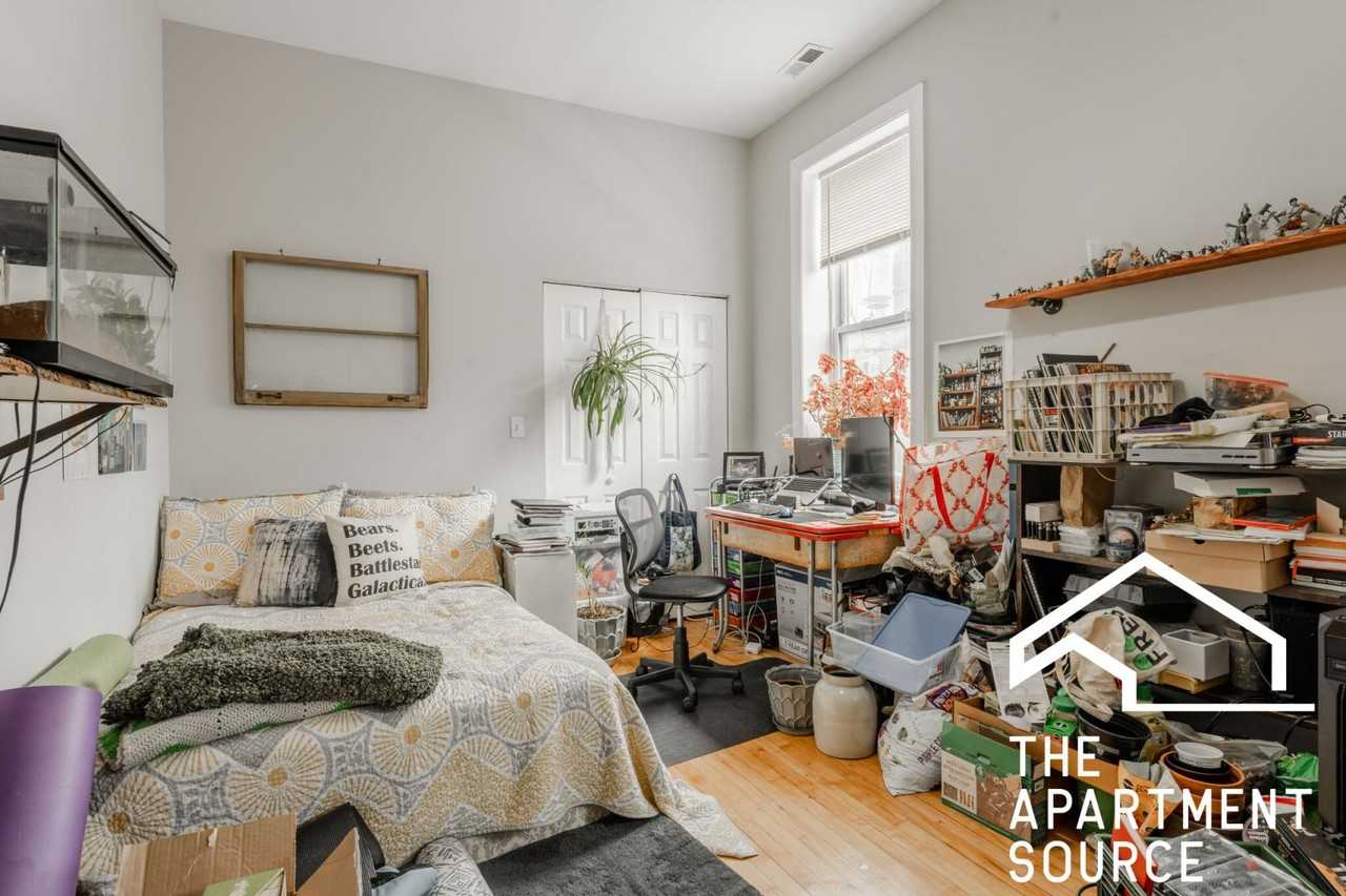 3216 W Augusta Blvd #2 - Photo 7 of 17