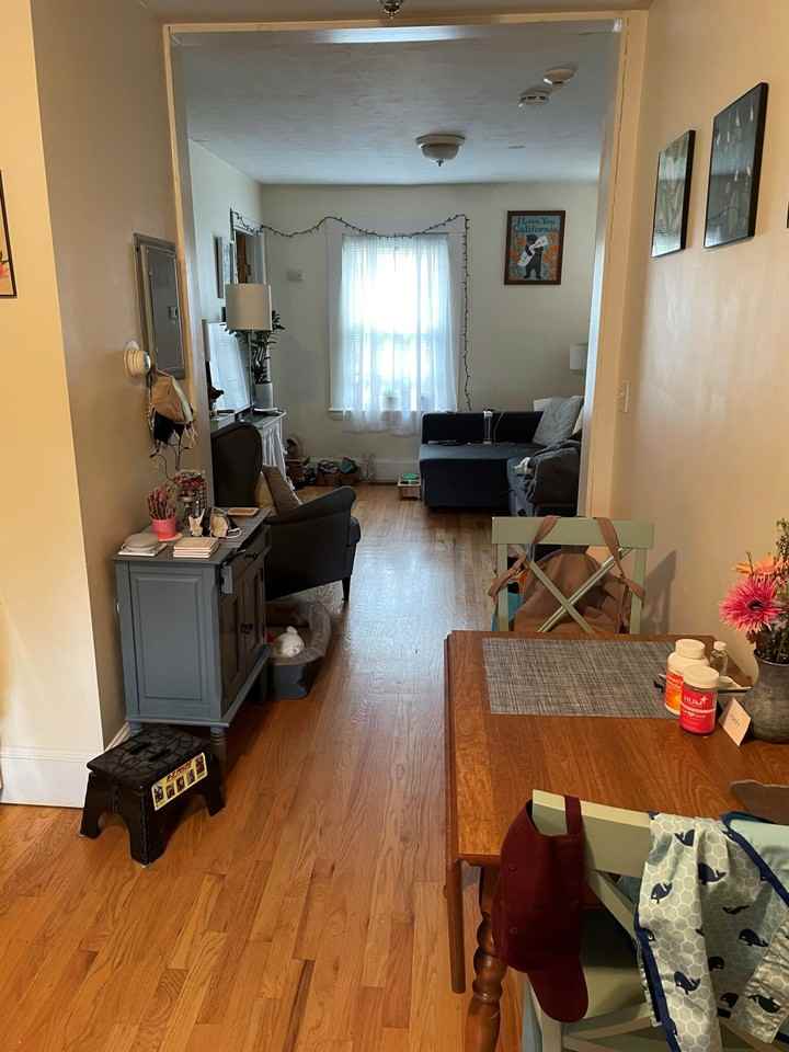 17 Bay St #1R - Photo 2 of 9