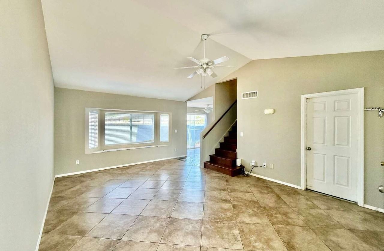 3506 E Montreal Pl - Photo 2 of 17