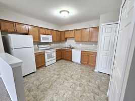 featured image of 341,351,361 Spring Street
