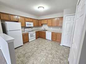 341,351,361 Spring Street - Photo 1 of 1