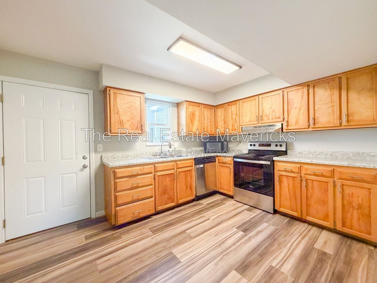 131 Pace Dr #D2 - Photo 4 of 19