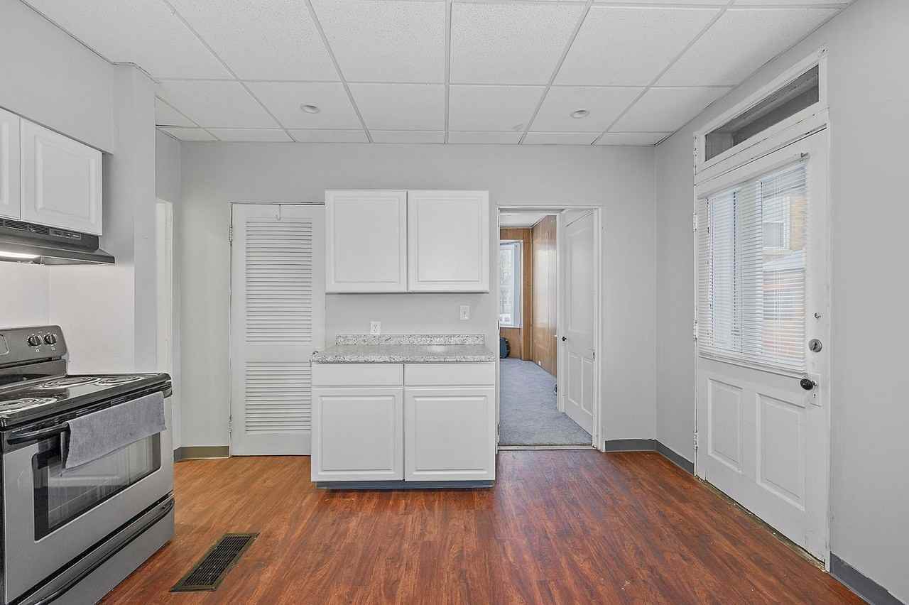 2549 University Ct #1 - Photo 6 of 14