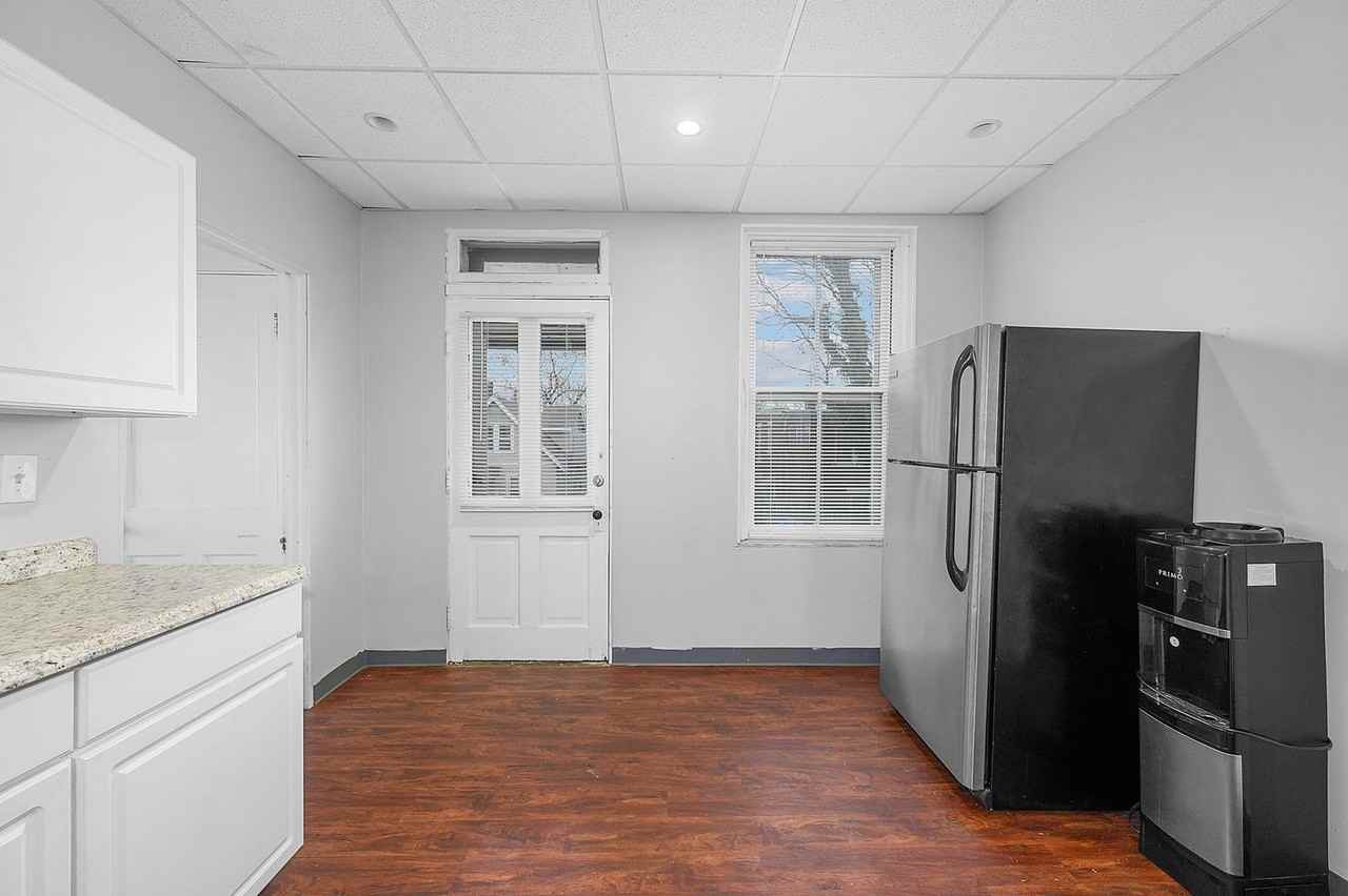 2549 University Ct #1 - Photo 7 of 14