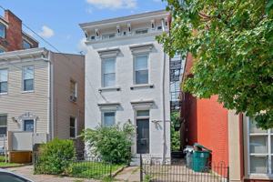 featured image of 30 E University Ave