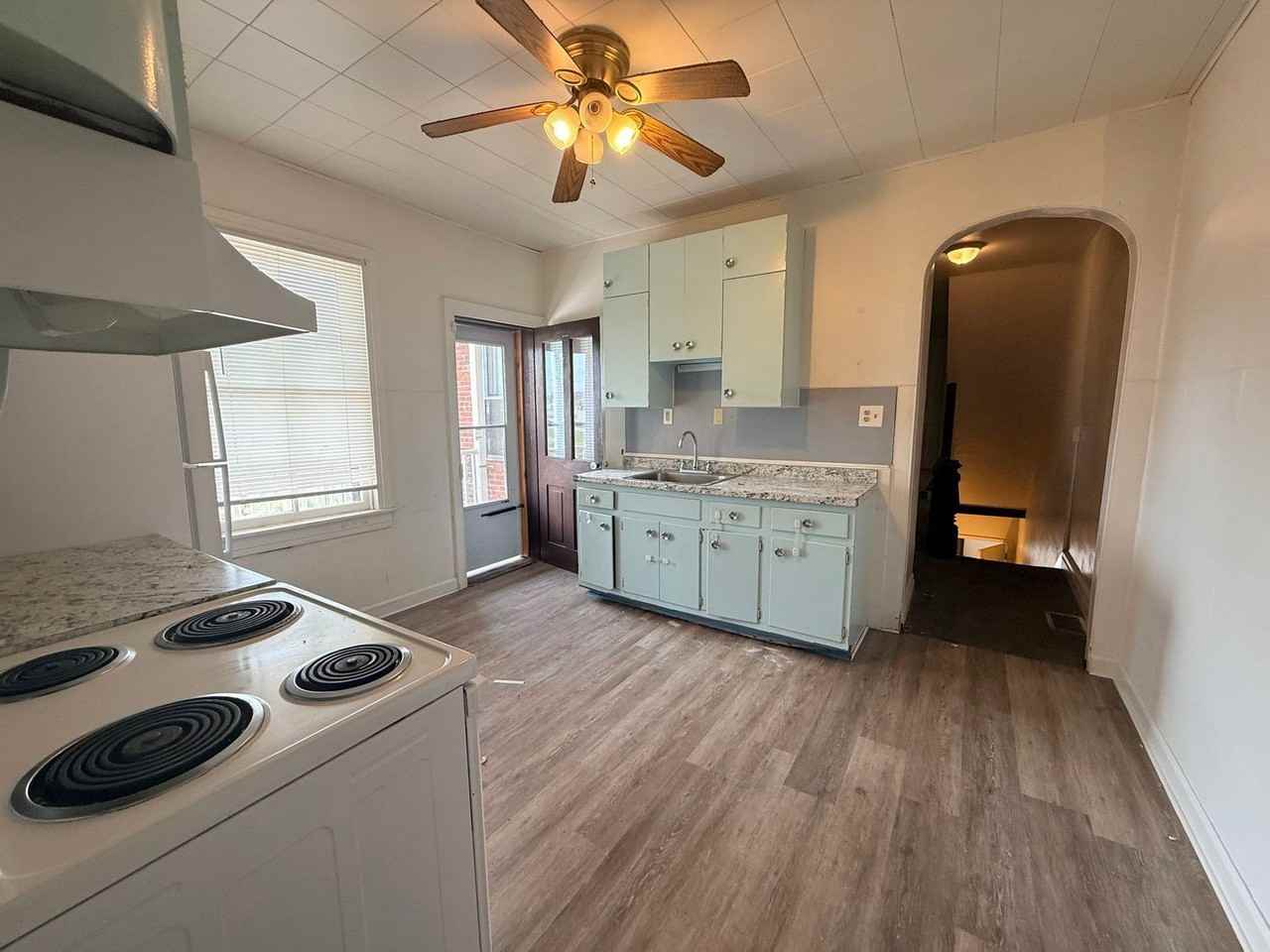 306 N 7th St #2 - Photo 4 of 14