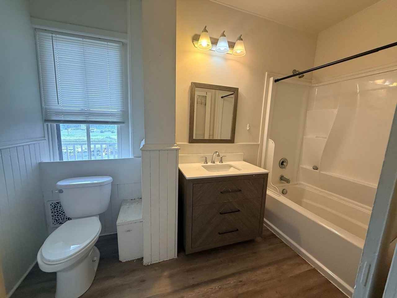 306 N 7th St #2 - Photo 7 of 14
