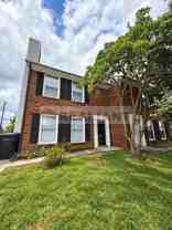 3107 Glenridge Cir - Photo 1 of 1