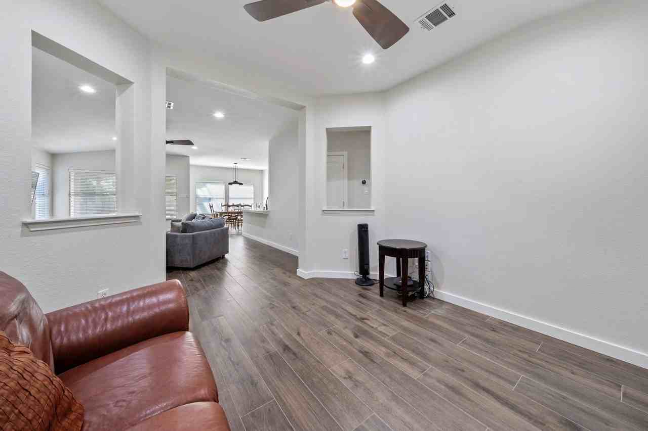 8809 Corran Ferry Dr - Photo 6 of 50