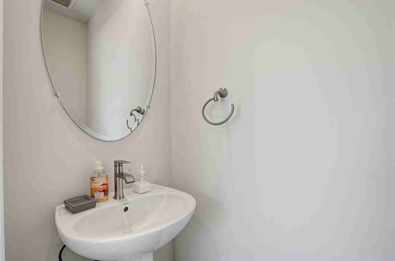 5401 Phillis Wheatley Pl - Photo 6 of 17