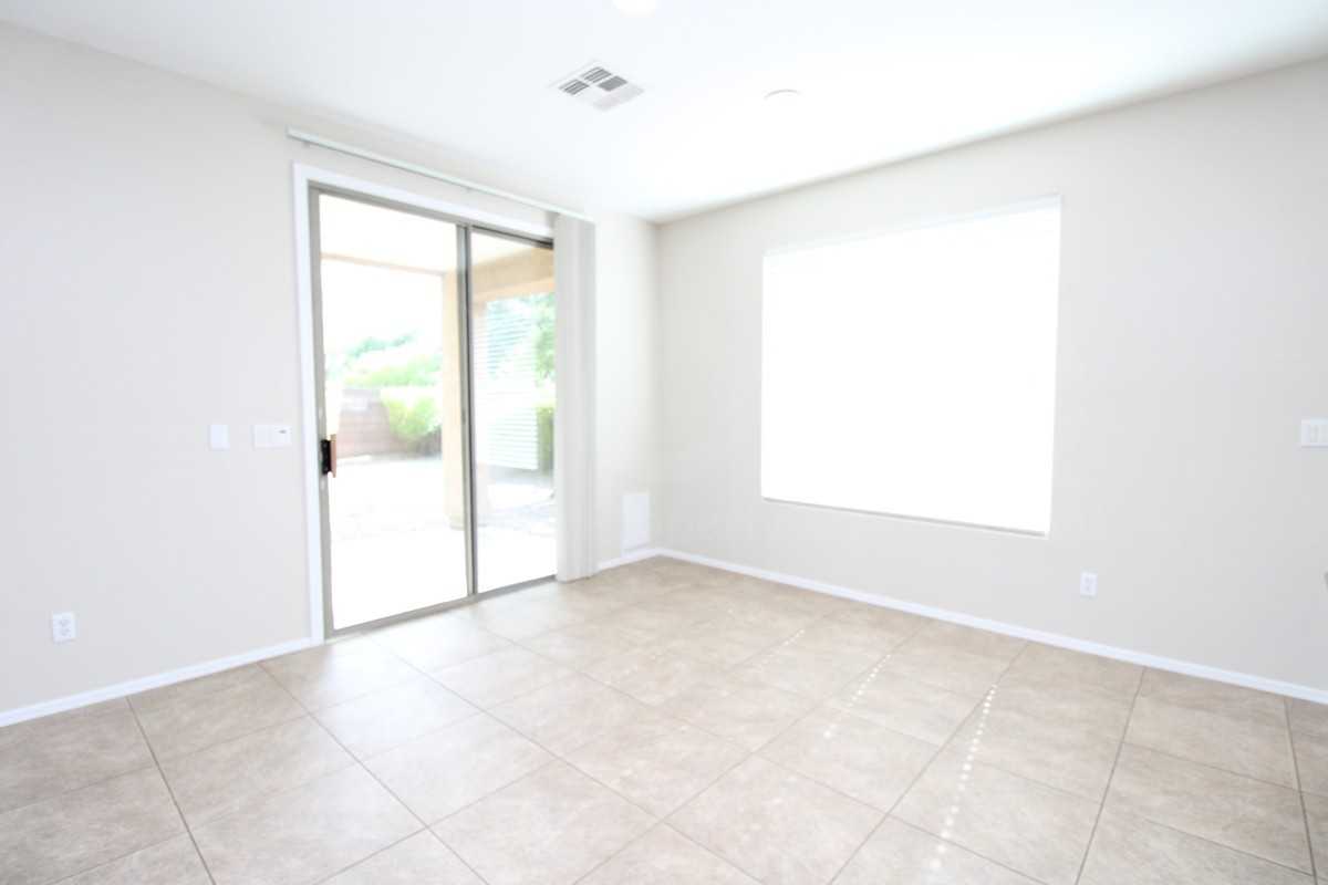 2137 E Glacier Pl - Photo 5 of 18