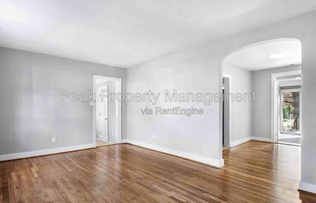 6903 Everview Rd - Photo 4 of 27