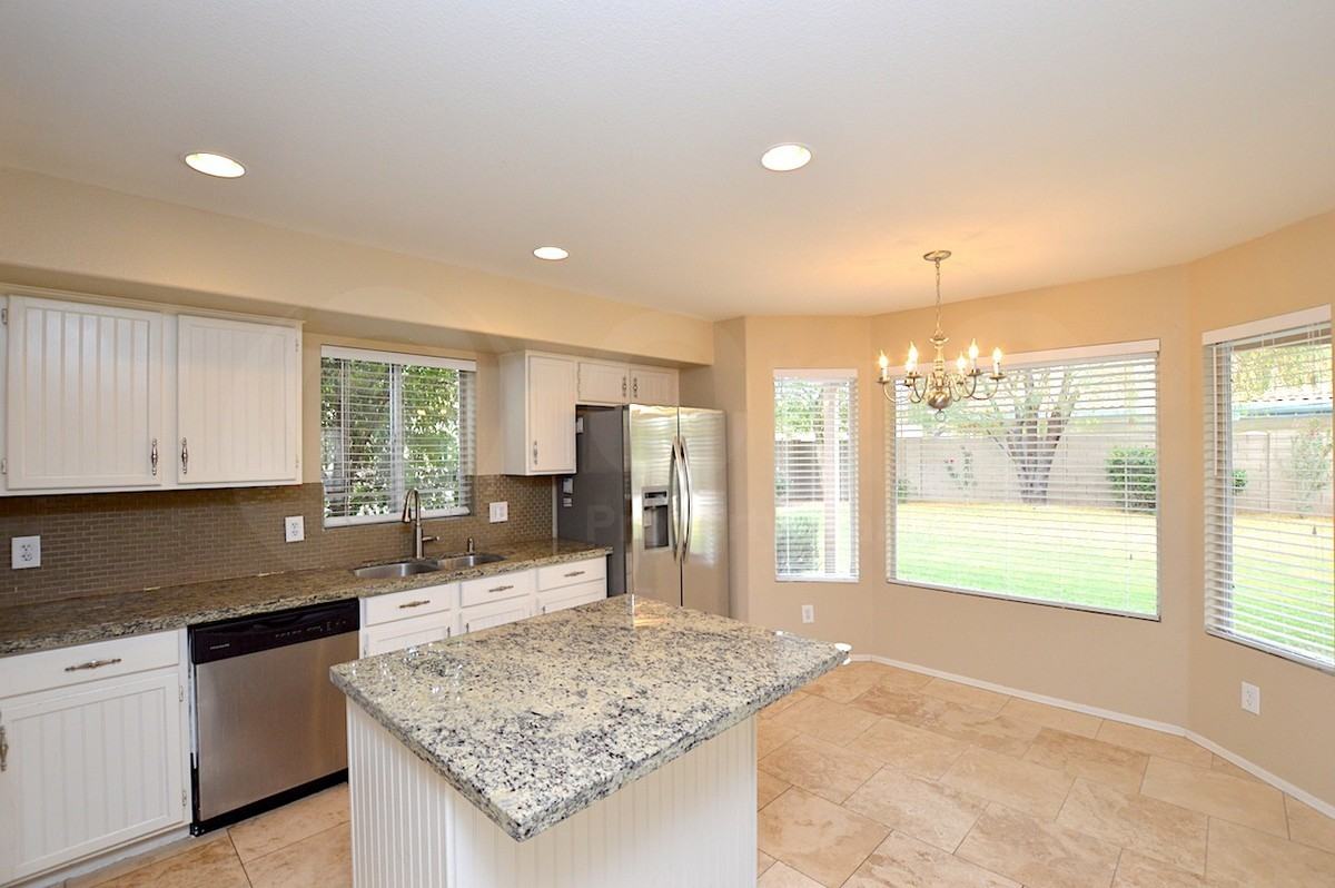 1283 W Cindy St - Photo 5 of 17