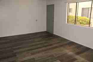 12100BIR - Photo 1 of 1