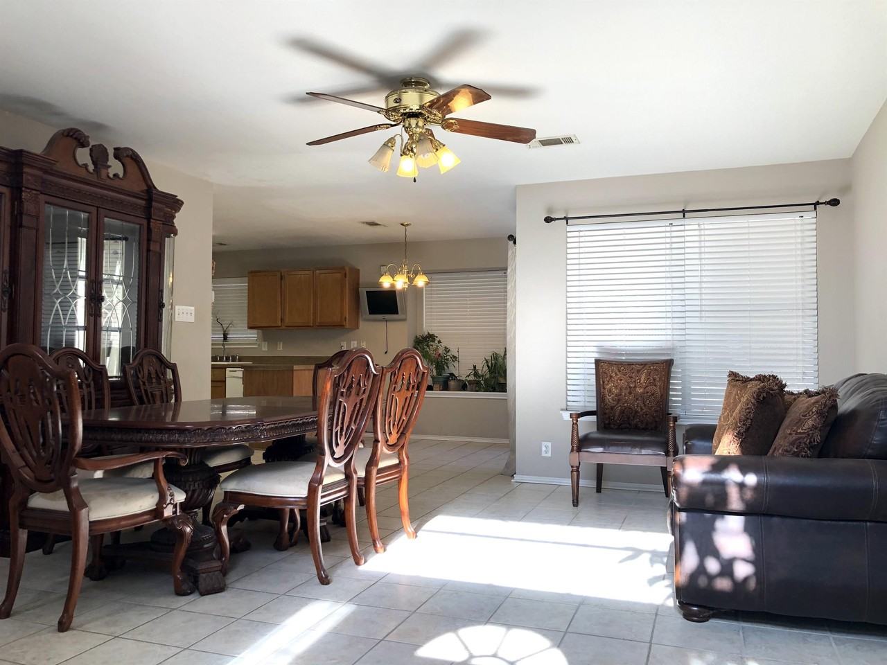 731 Leopard Hollow San Antonio, Tx. - Photo 6 of 29