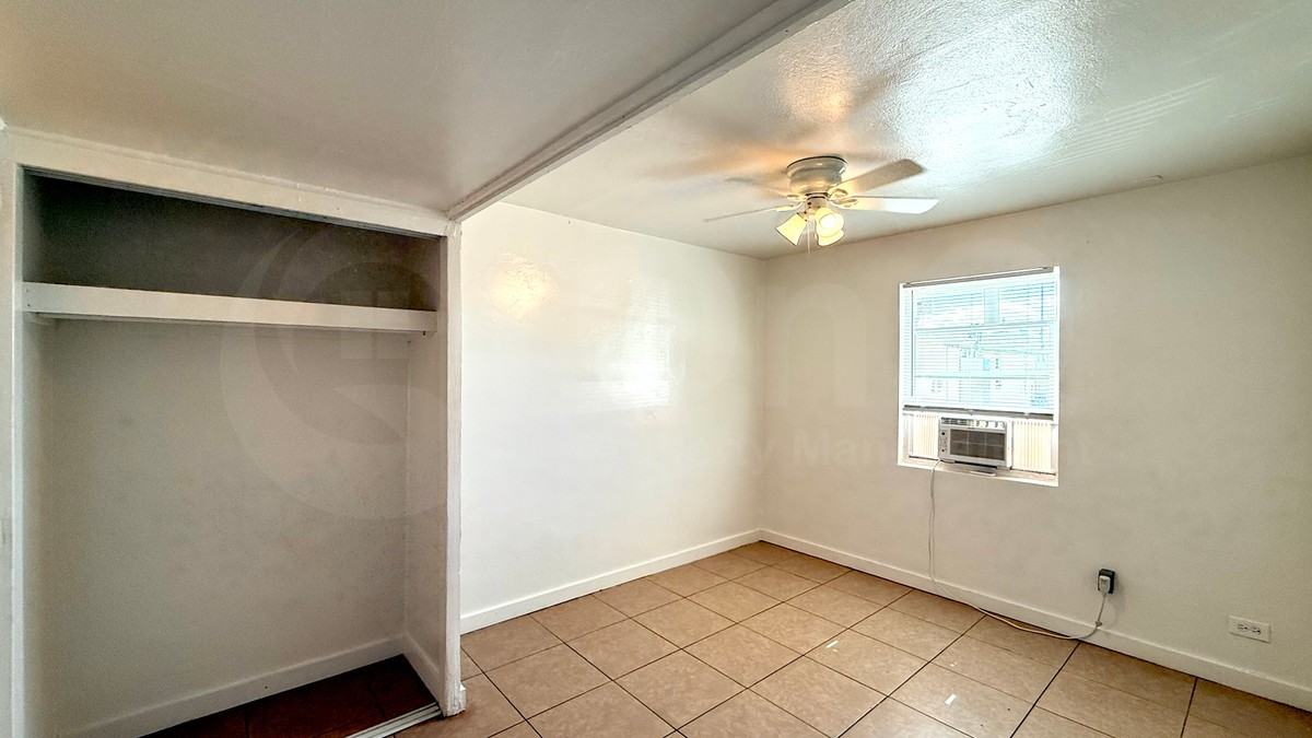 7040 Nw Grand Ave #9 - Photo 7 of 12