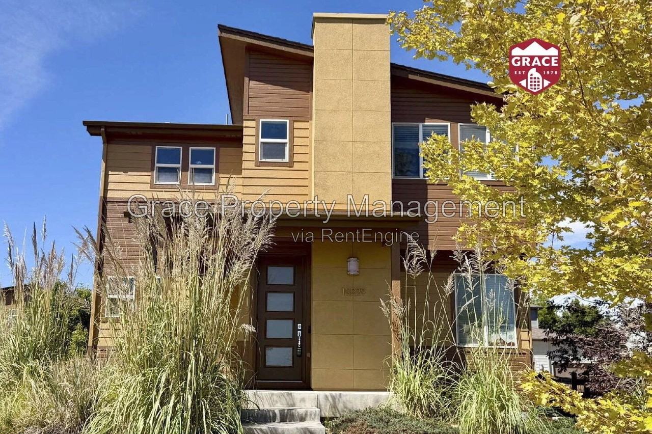 10229 Southlawn Cir