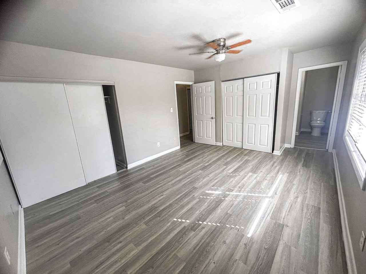 214 Ridgewood Ave #214 - Photo 5 of 19