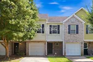 featured image of 935 Magnolia Gardens Walk