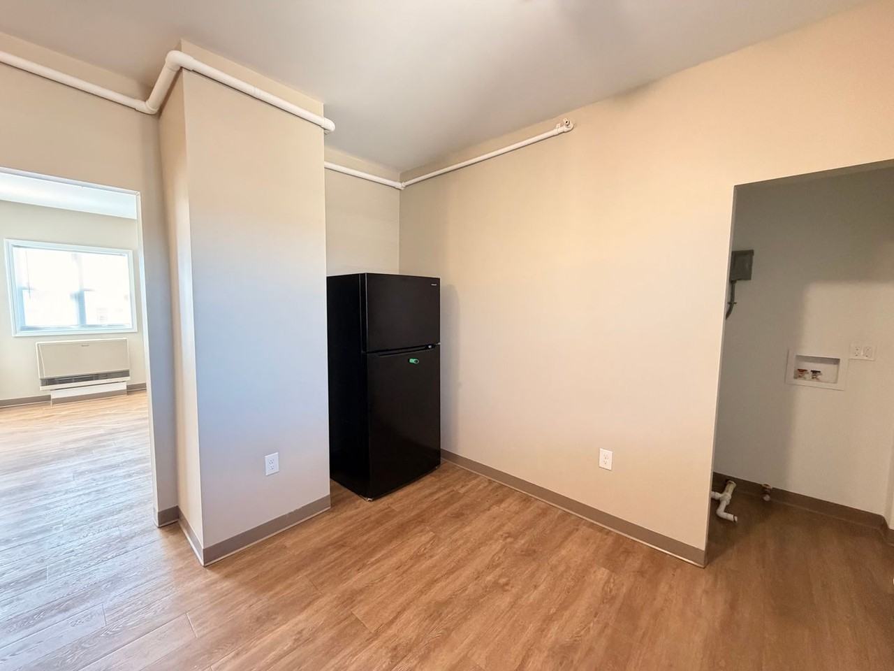 461 Beech St #3 - Photo 3 of 19