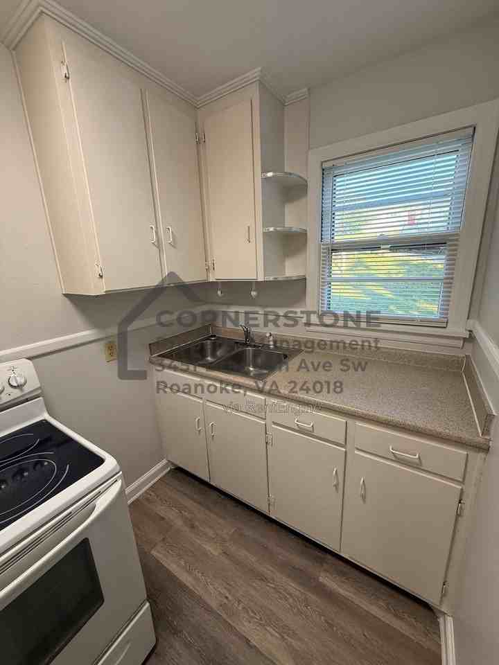 3510 View Ave - Photo 4 of 10