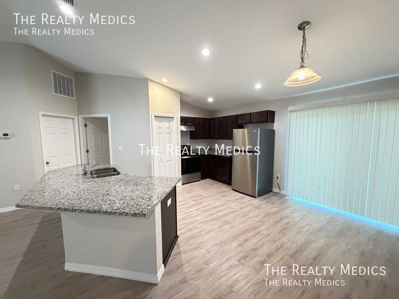 16124 Sw 23rd Court Rd - Photo 6 of 22
