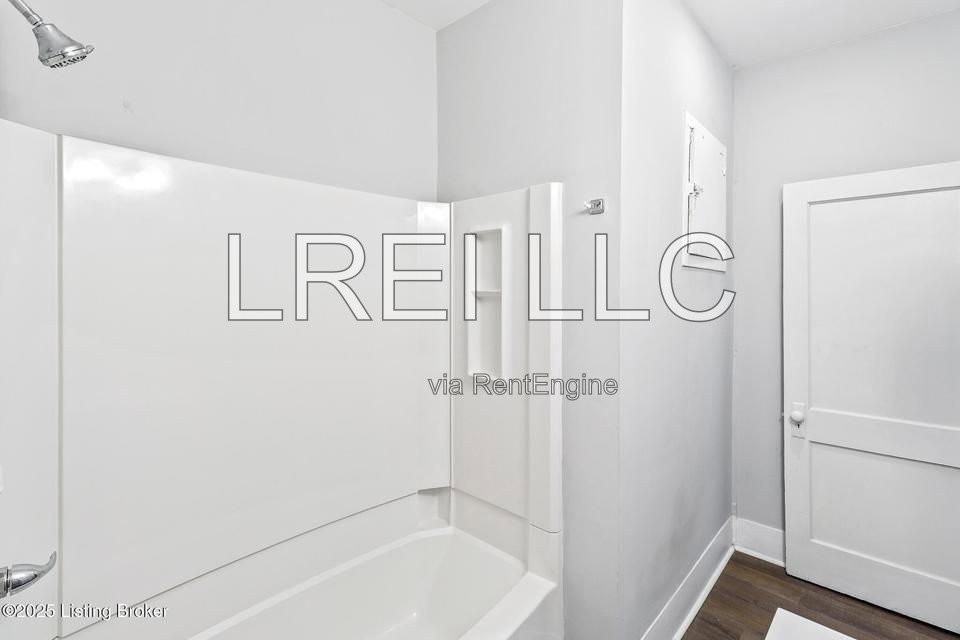 2522 Wilson Ave - Photo 7 of 16