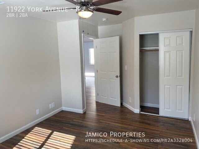 11922 York Ave #B - Photo 7 of 10