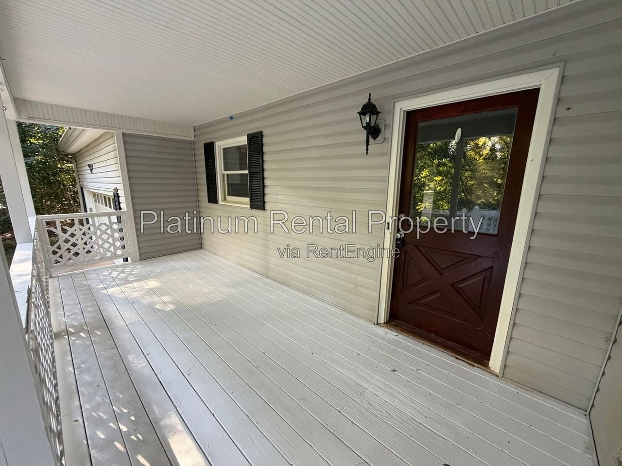 219 Mohawk Trl - Photo 5 of 32