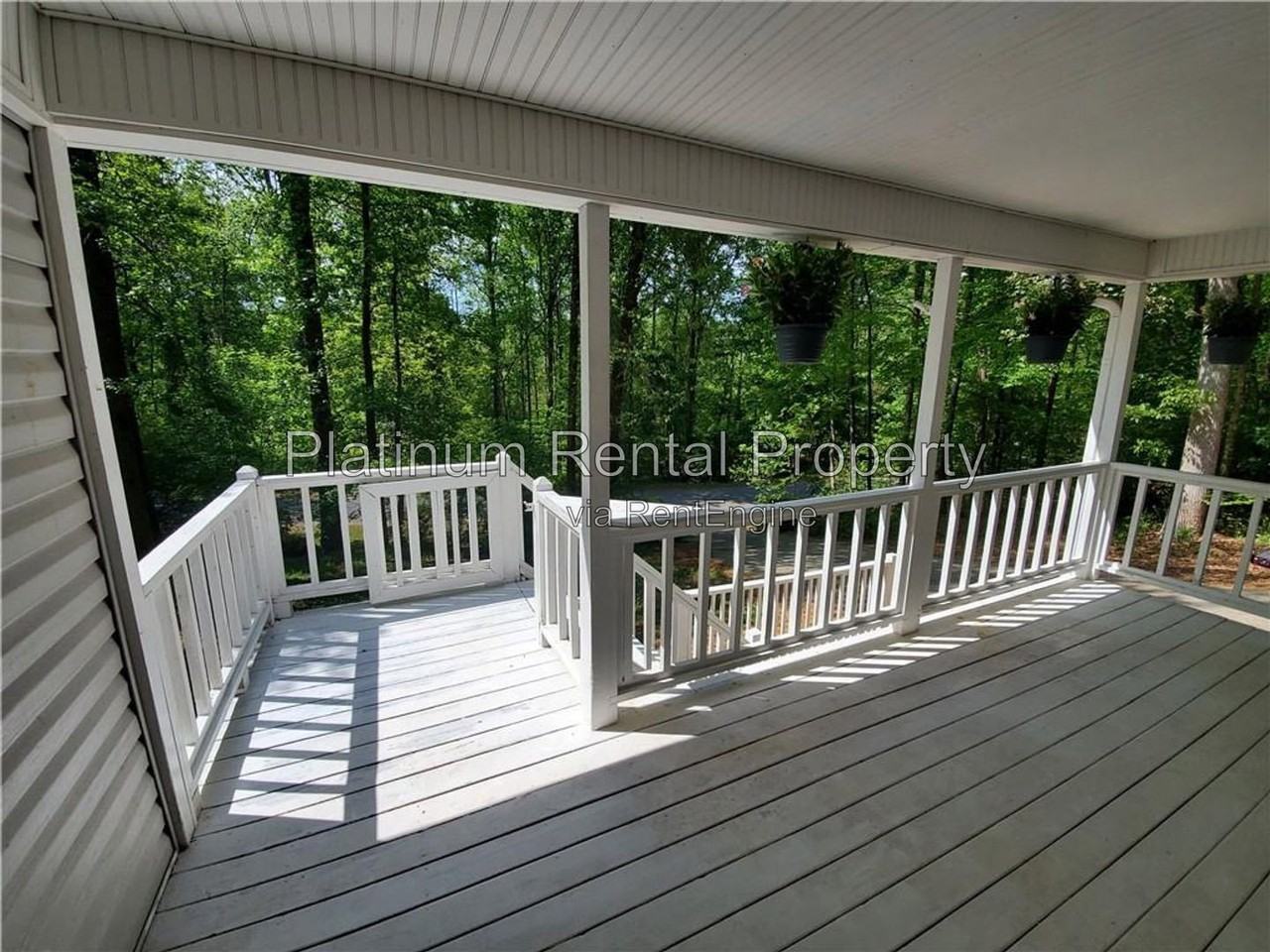 219 Mohawk Trl - Photo 6 of 32
