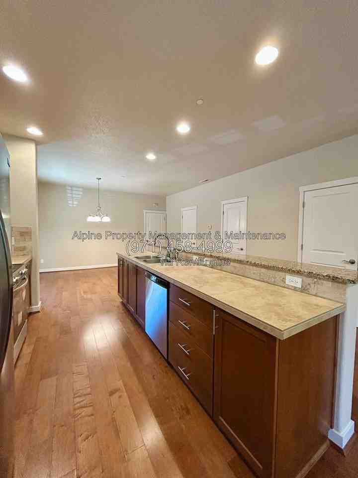 29024 Sw Costa Cir W - Photo 6 of 32