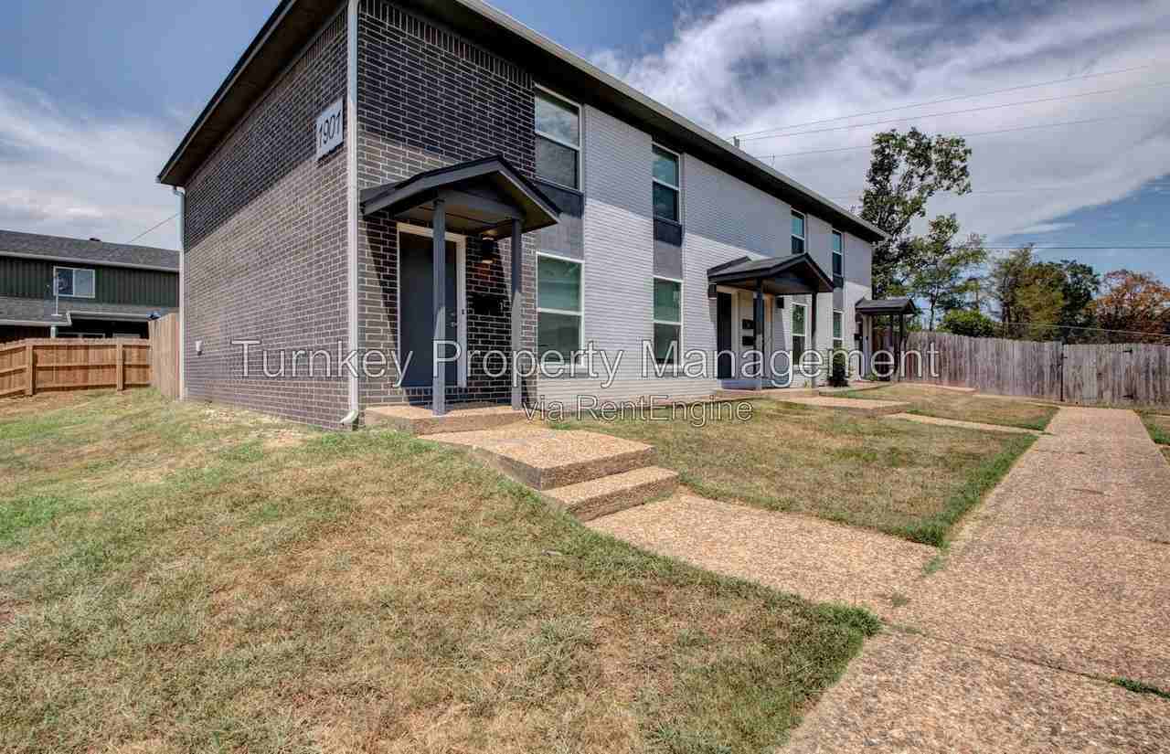 1901 Sanford Dr #1 - Photo 2 of 10