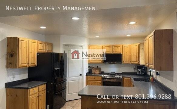 11646 11646 S Keystone Drive Main level - Photo 4 of 11