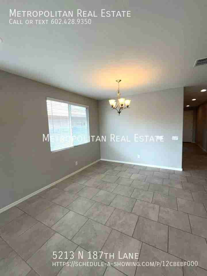 5213 N 187th Ln - Photo 3 of 33
