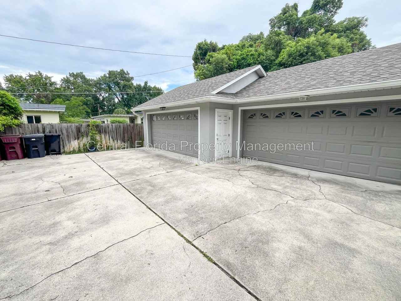 111 E Steele St - Photo 3 of 28