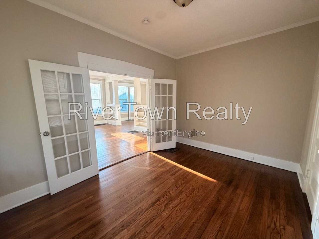 1229 Faxon Ave - Photo 6 of 25
