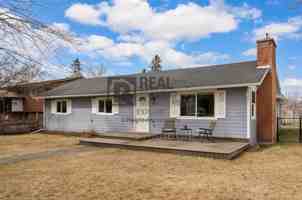 featured image of 1111 4th St W