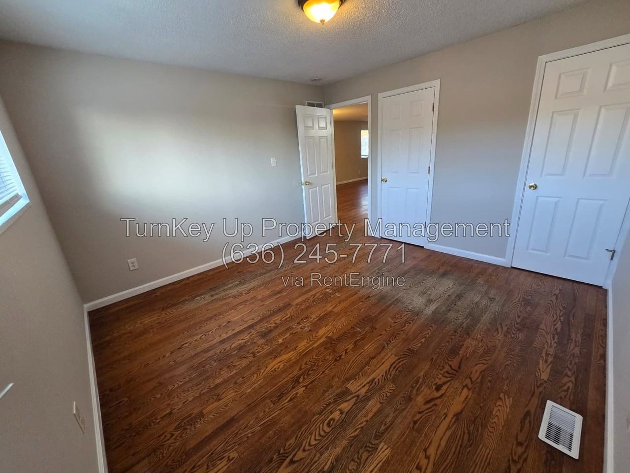 2223 Lovett Dr - Photo 7 of 10