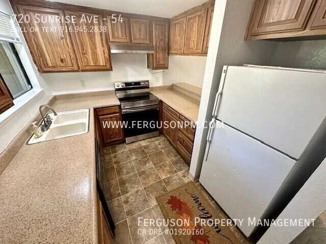 720 Sunrise Ave #54 - Photo 3 of 14