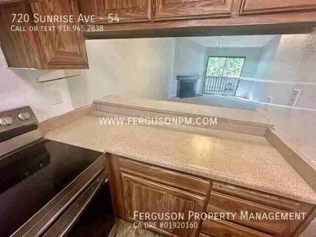 720 Sunrise Ave #54 - Photo 5 of 14