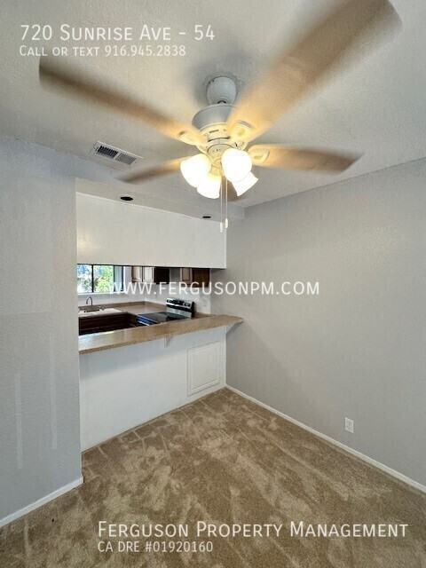 720 Sunrise Ave #54 - Photo 7 of 14